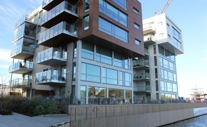 Aluminum windows